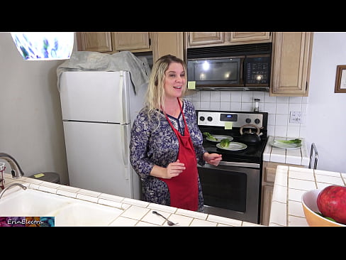 ❤️ Stepmom milking him in the kitchen before his date. ❤️ Anal porn at en-gb.playcrot69.top ️❤